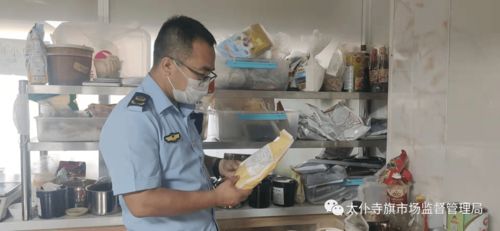 太仆寺旗市场监督管理局开展 中秋 国庆 节日期间餐饮食品安全专项检查