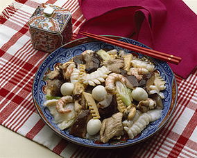 蔬菜食物农产品蔬菜健康膳食烹饪豌豆烹饪秋葵新鲜素食花椰菜香草美食饮食晚餐营养菜吃豌豆胡椒午餐有机沙拉盘子配料维管植物配料碗吃豆类水果种摄影图库其他免费下载 jpg格式